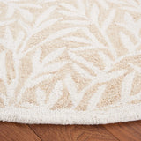 Safavieh Jardin 6'-0" x 6'-0" Rug in Beige / Ivory