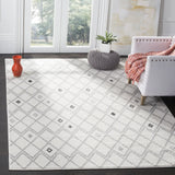 Safavieh Adirondack 4'-0" x 6'-0" Rug in Ivory / Grey