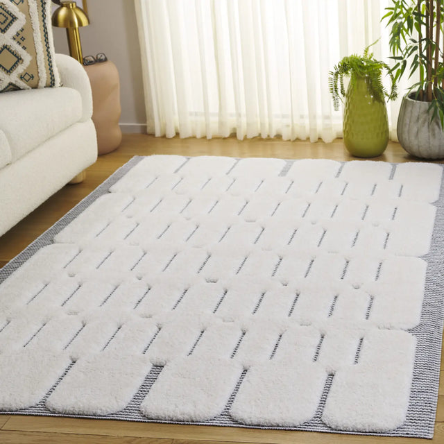 Safavieh Celebrity 800 4'-0" x 6'-0" Rug in Ivory / Grey