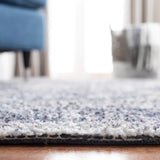 Safavieh Classic Vintage 4'-0" x 6'-0" Rug in Navy / Sage