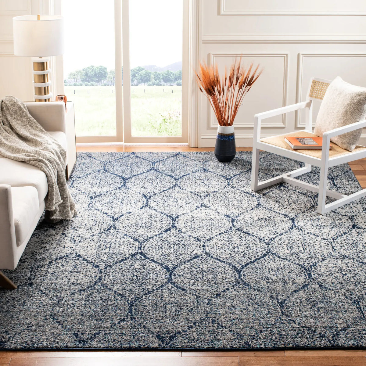Safavieh Madison 10'-0" x 14'-0" Rug in Navy / Silver