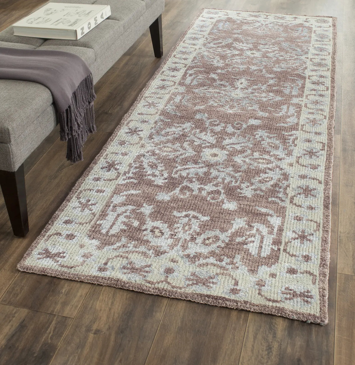 Safavieh Stone Wash 2'-6" x 8'-0" Rug in Charcoal