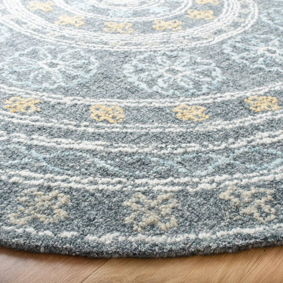 Safavieh Blossom 6'-0" x 6'-0" Rug in Charcoal / Yellow