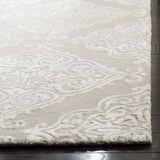 Safavieh Glamour 5'-0" x 8'-0" Rug in Silver / Ivory