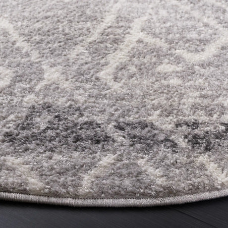 Safavieh Adirondack 6'-0" x 6'-0" Rug in Silver / Ivory