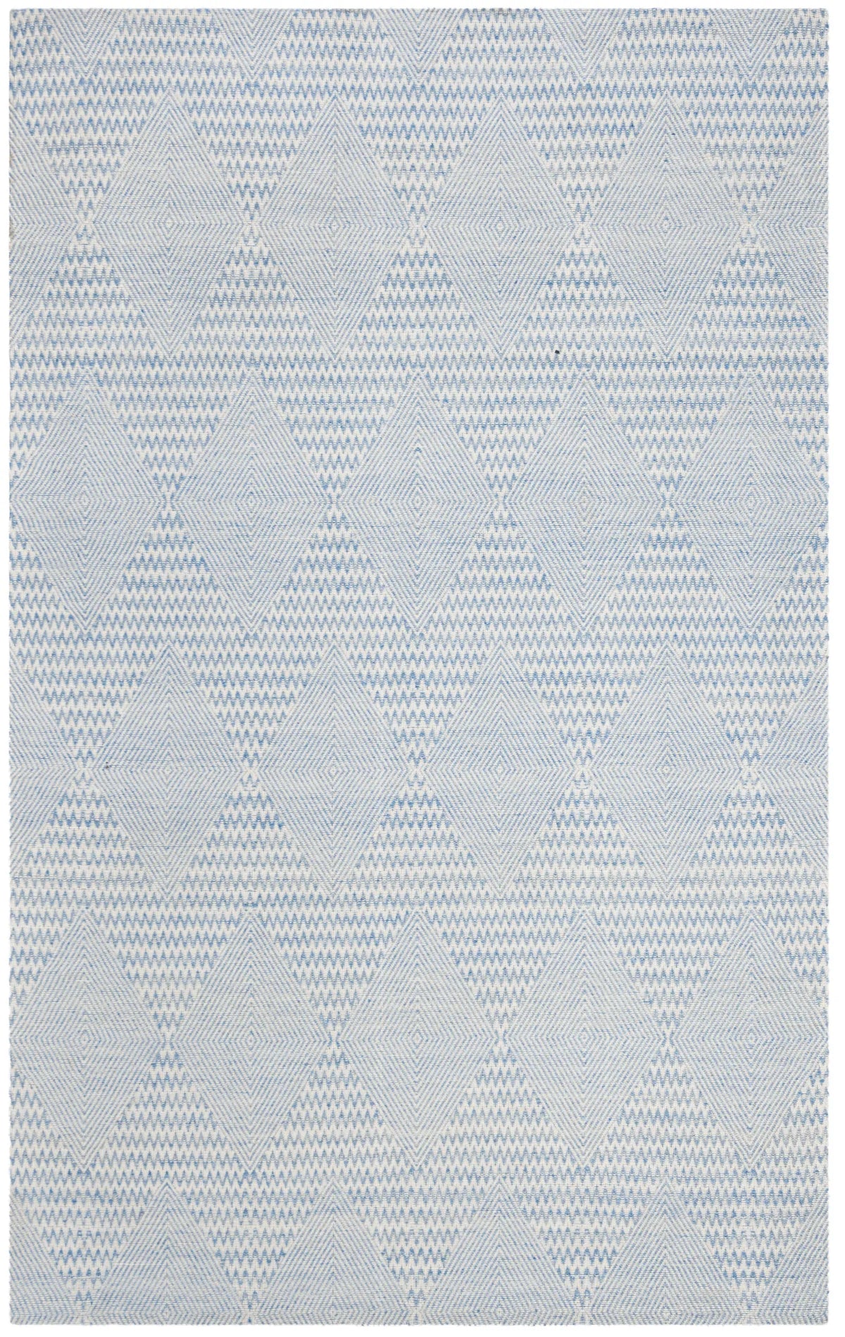 Safavieh Marbella 4'-0" x 6'-0" Rug in Light Blue / Ivory