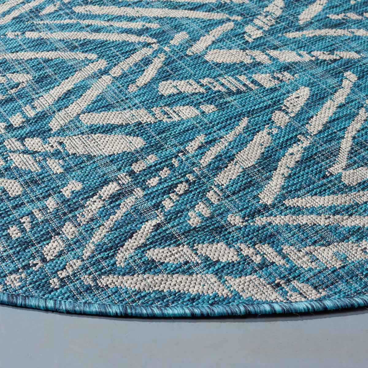 Safavieh Courtyard 6'-7" x 6'-7" Rug in Blue / Grey