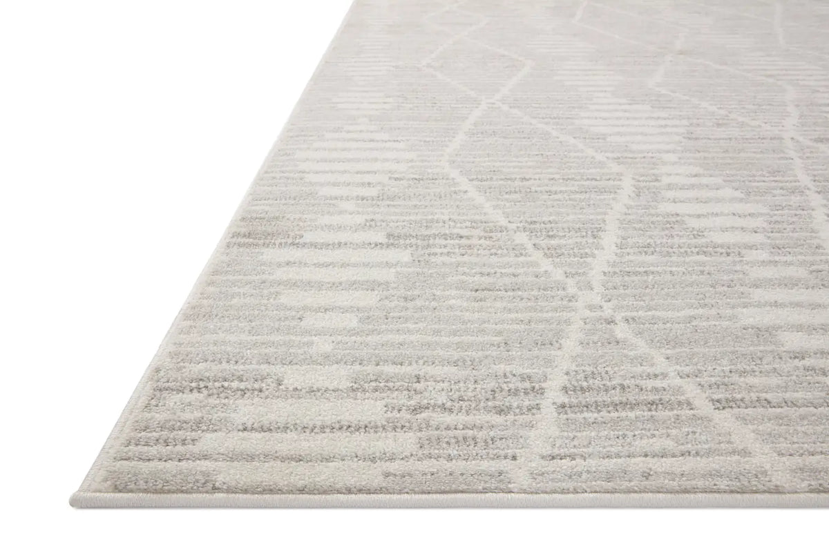 Loloi Kamala Kam-02 Ivory/Silver Rug - rug corner