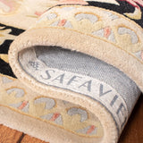 Safavieh Savonnerie 5'-0" x 8'-0" Rug in Ivory / Gold