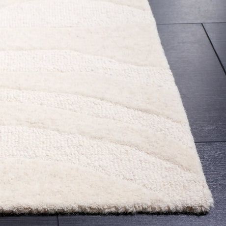 Safavieh Rodeo Drive 4'-0" x 6'-0" Rug in Ivory