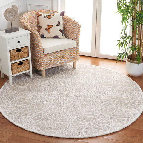 Safavieh Precious 6'-0" x 6'-0" Rug in Beige / Ivory