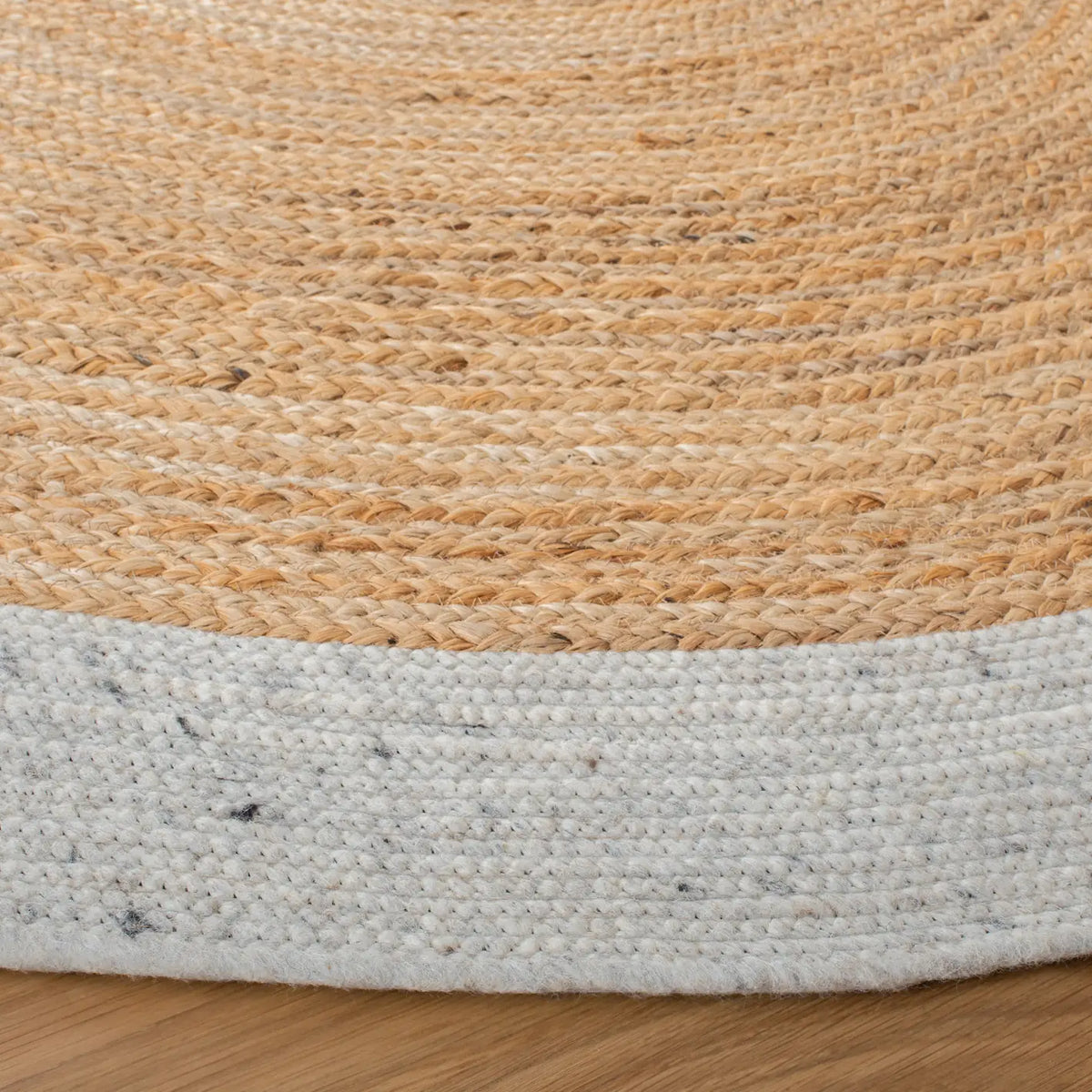 Safavieh Braided 5'-0" x 5'-0" Rug in Light Grey / Natural