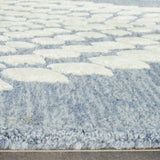 Safavieh Bella 5'-0" x 8'-0" Rug in Blue / Ivory