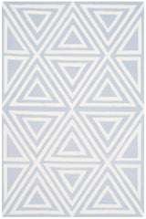 Safavieh Safavieh Kids 3'-0" x 5'-0" Rug in Blue / Ivory