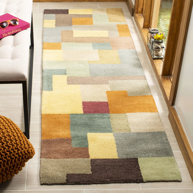 Safavieh Soho 2'-6" x 10'-0" Rug in Multi