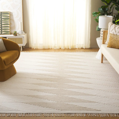 Safavieh Kilim 8'-0" x 10'-0" Rug in Taupe / Ivory