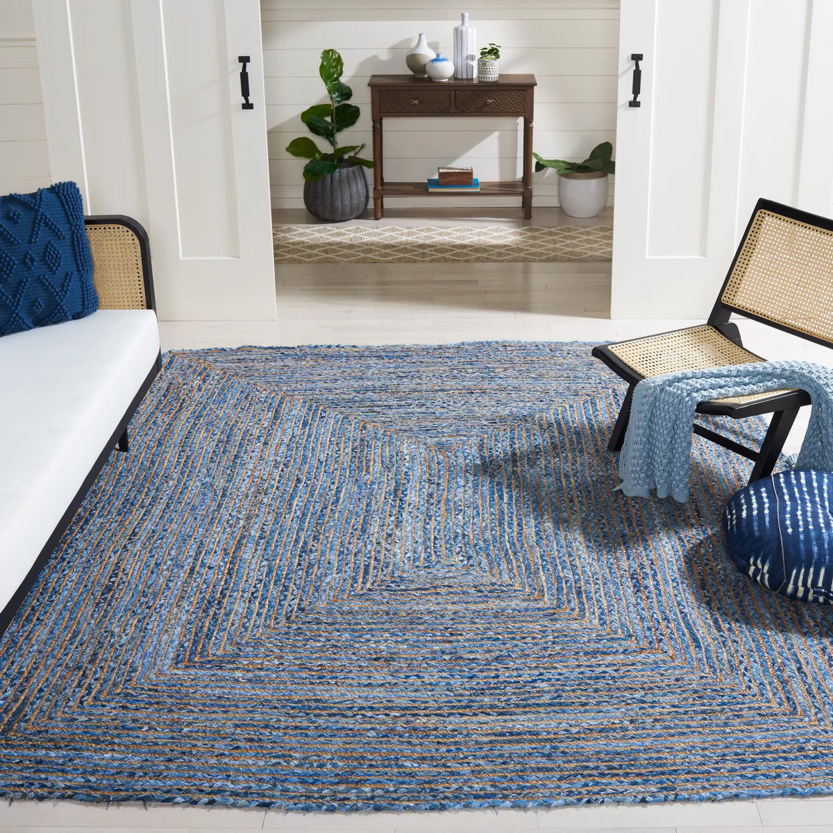 Safavieh Cape Cod 10'-0" x 14'-0" Rug in Blue / Natural