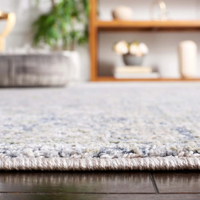 Safavieh Hunter 100 4'-0" x 6'-0" Rug in Ivory / Dark Grey / Sage