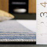 Safavieh Pyramid 4'-5" x 6'-5" Rug in Grey / Ivory Navy