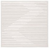Safavieh Trends 6'-7" x 6'-7" Rug in Beige / Ivory