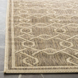 Safavieh Martha Stewart 4'-0" x 5'-7" Rug in Brown / Creme