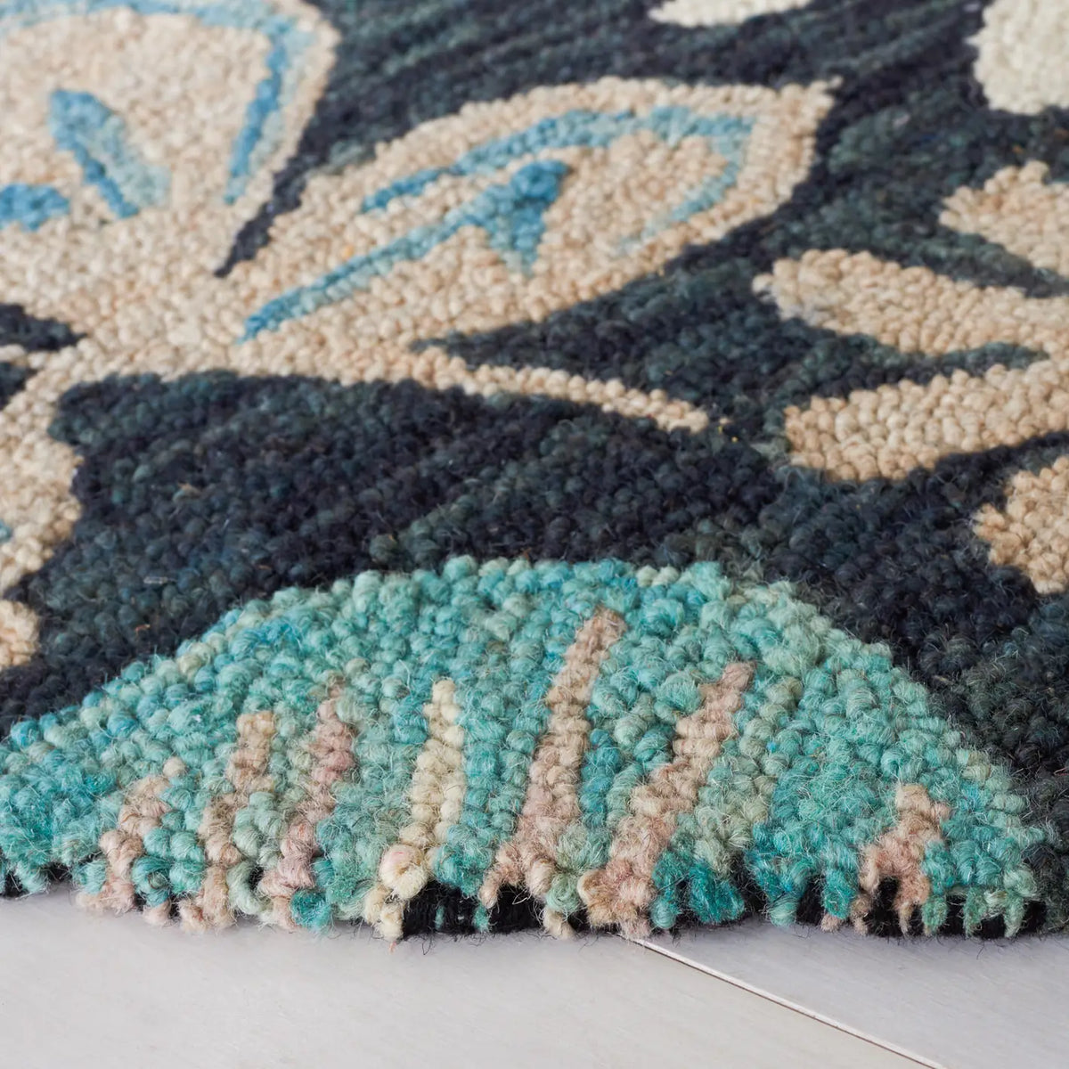 Safavieh Jardin 6'-0" x 6'-0" Rug in Charcoal / Blue