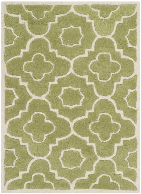 Safavieh Chatham 2'-0" x 3'-0" Rug in Green / Ivory