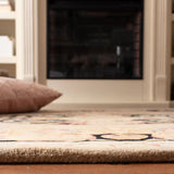 Safavieh Savonnerie 5'-0" x 8'-0" Rug in Ivory / Gold