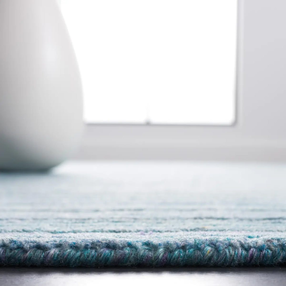 Safavieh Elements 4'-0" x 6'-0" Rug in Aqua