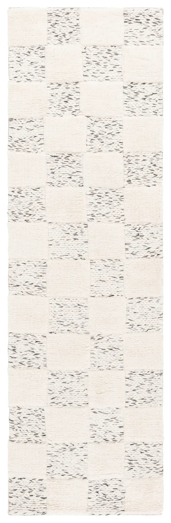 Safavieh Natura 2'-3" x 8'-0" Rug in Ivory / Black