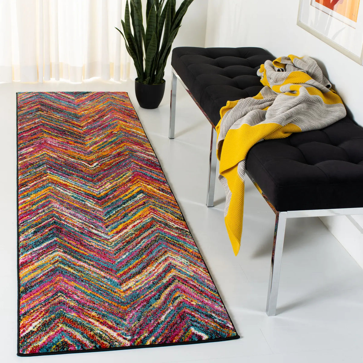 Safavieh Aruba 2'-3" x 8'-0" Rug in Multi