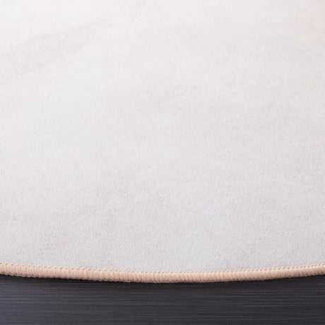 Safavieh Tacoma 6'-0" x 6'-0" Rug in Beige / Gold