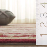 Safavieh Chelsea 5'-3" x 8'-3" Rug in Ivory / Burgundy