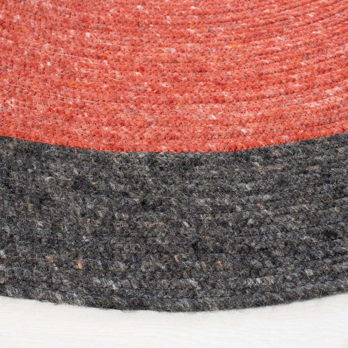 Safavieh Braided 5'-0" x 7'-0" Rug in Red / Black