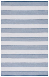 Safavieh Striped Kilim 4'-0" x 6'-0" Rug in Grey / Blue