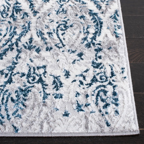 Safavieh Amelia 4'-5" x 6'-5" Rug in Grey / Blue