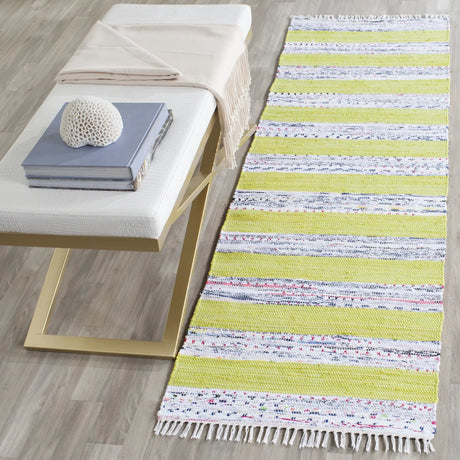 Safavieh Montauk 2'-3" x 7'-0" Rug in Ivory / Light Green