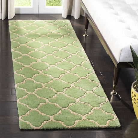 Safavieh Chatham 2'-3" x 11'-0" Rug in Green