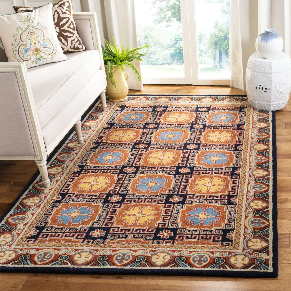 Safavieh Heritage 4'-0" x 6'-0" Rug in Navy / Orange