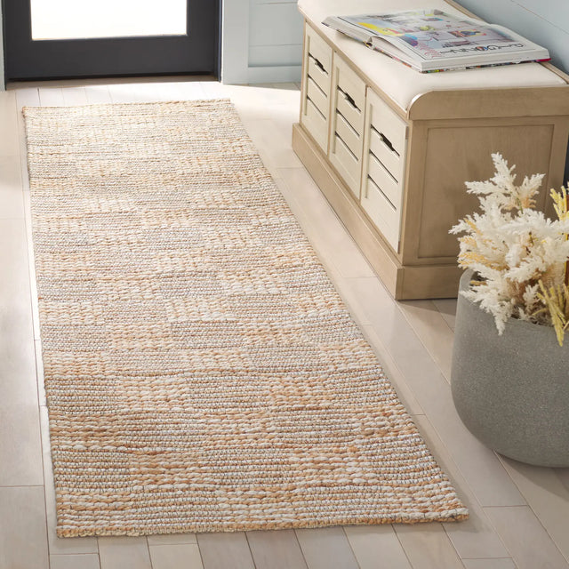 Safavieh Natural Fiber 2'-3" x 8'-0" Rug in Natural / Ivory