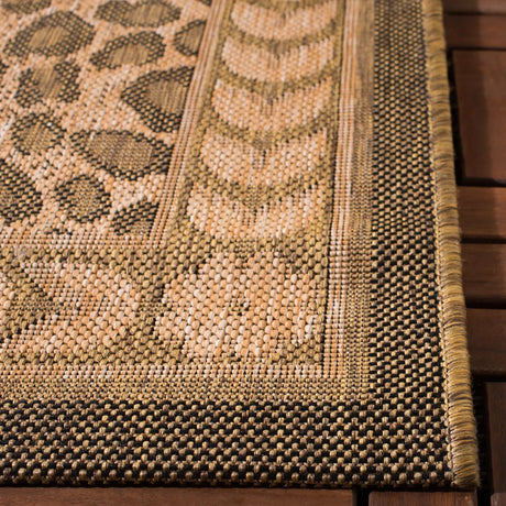Safavieh Courtyard 6'-7" x 9'-6" Rug in Natural / Gold