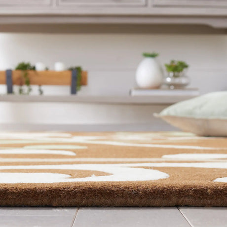 Safavieh Soho 5'-0" x 8'-0" Rug in Brown / Multi