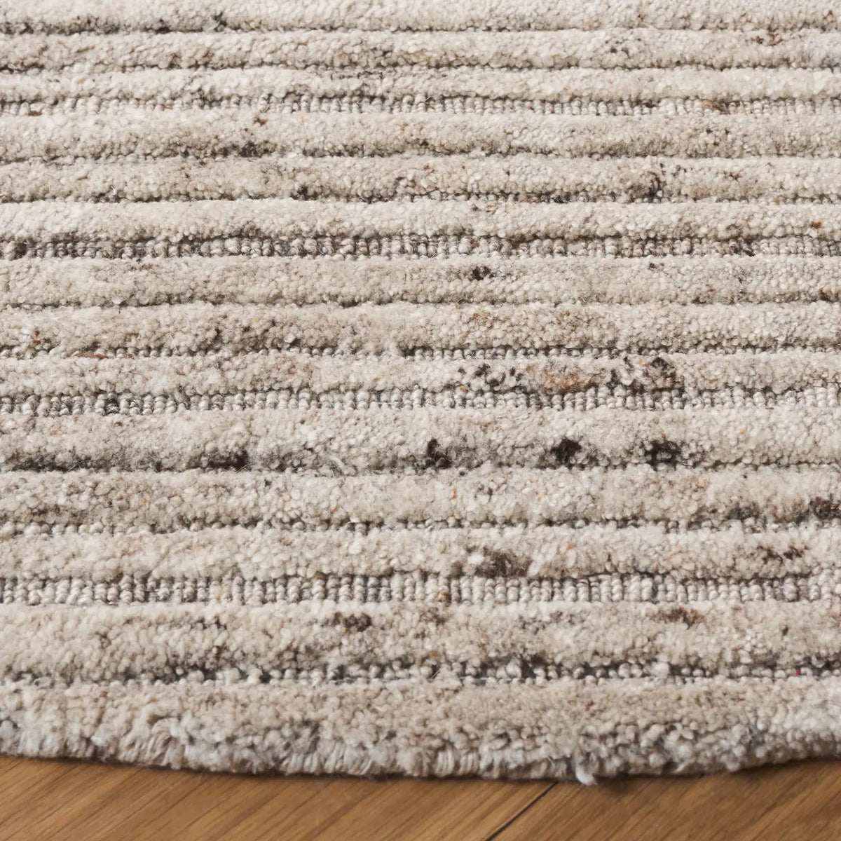 Safavieh Elements 6'-0" x 6'-0" Rug in Beige