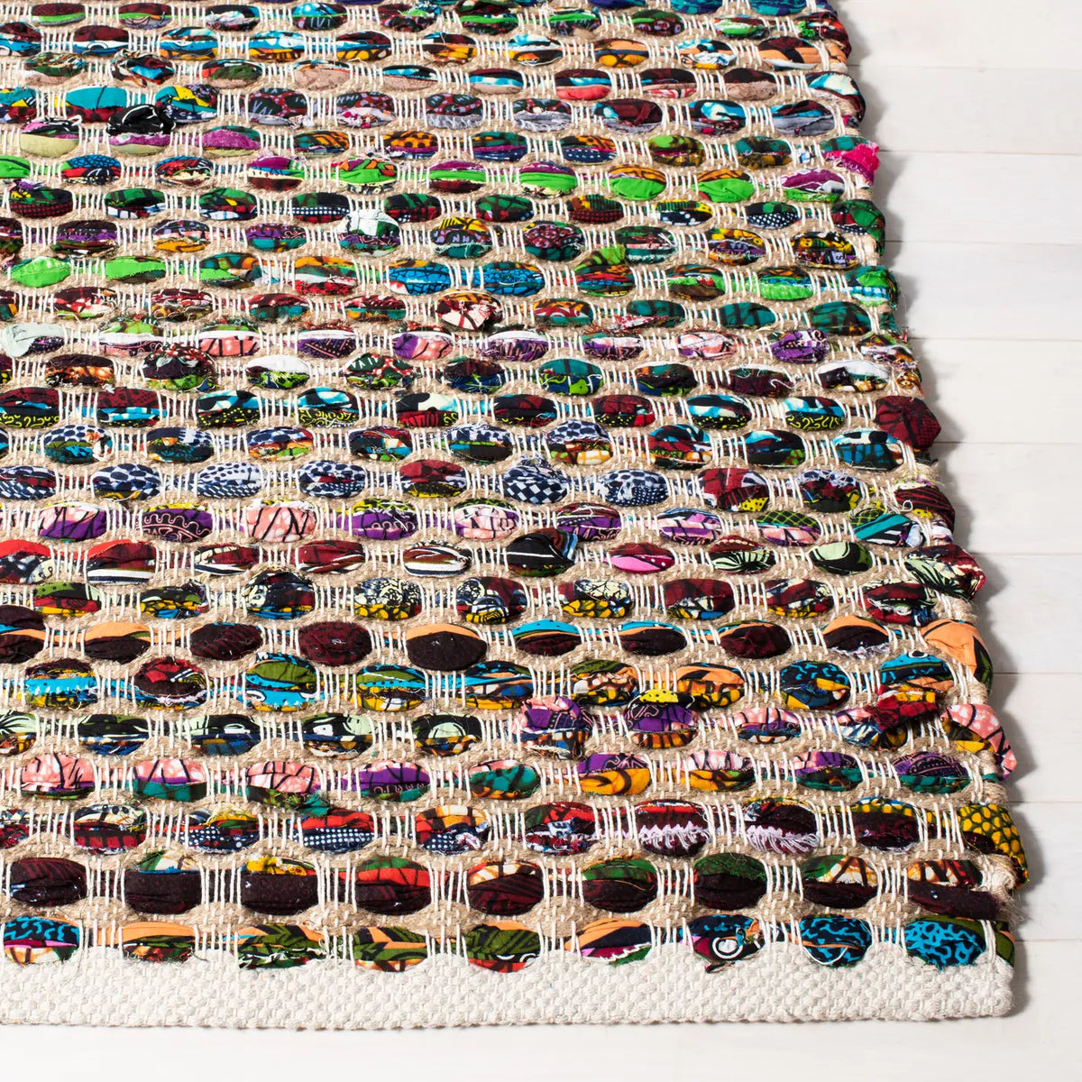 Safavieh Cape Cod 4'-0" x 6'-0" Rug in Natural / Multi