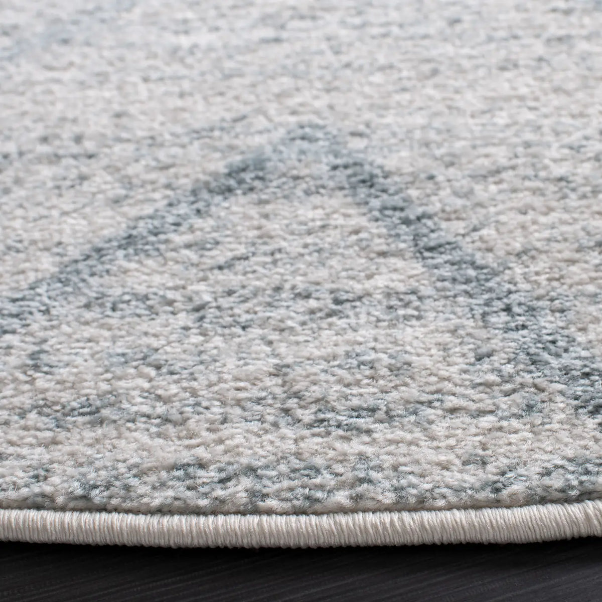 Safavieh Adirondack 6'-0" x 6'-0" Rug in Light Grey / Light Blue