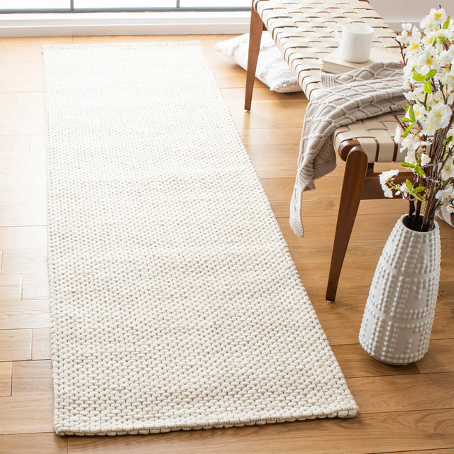 Safavieh Marbella 2'-3" x 8'-0" Rug in Beige / Brown