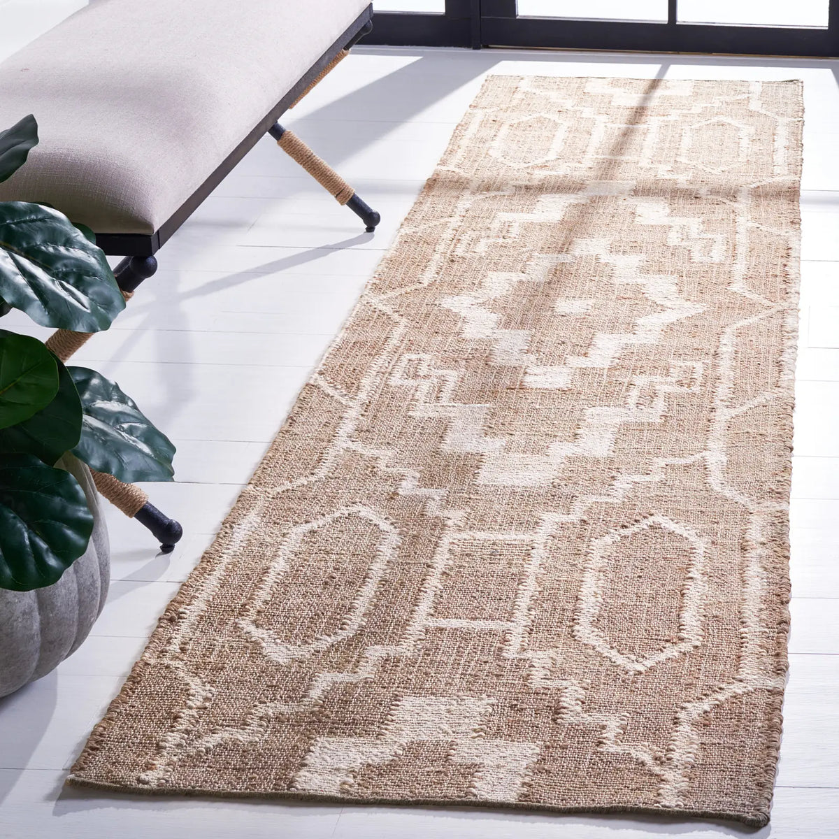 Safavieh Natural Fiber 2'-3" x 9'-0" Rug in Grey / Ivory