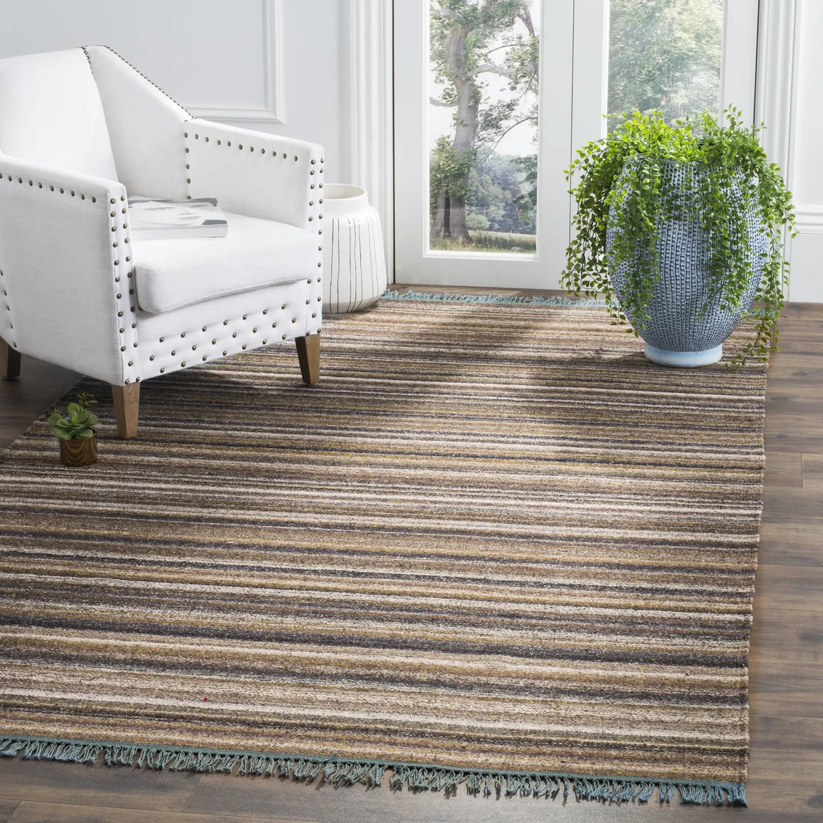 Safavieh Kilim 5'-0" x 8'-0" Rug in Grey / Purple
