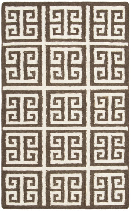 Safavieh Dhurries 2'-6" x 4'-0" Rug in Brown / Ivory