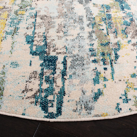 Safavieh Madison 200 6'-7" x 6'-7" Rug in Beige / Olive